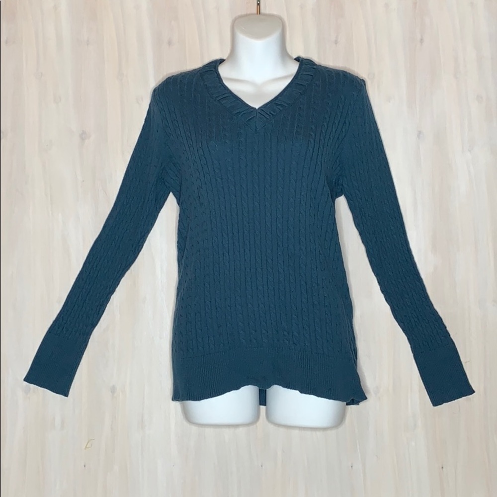 ⭐️ Eddie Bauer | V-Neck Sweater | L | Very Nice